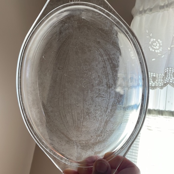 Vintage Pyrex Homestead 1.5 q. - Picture 5 of 12